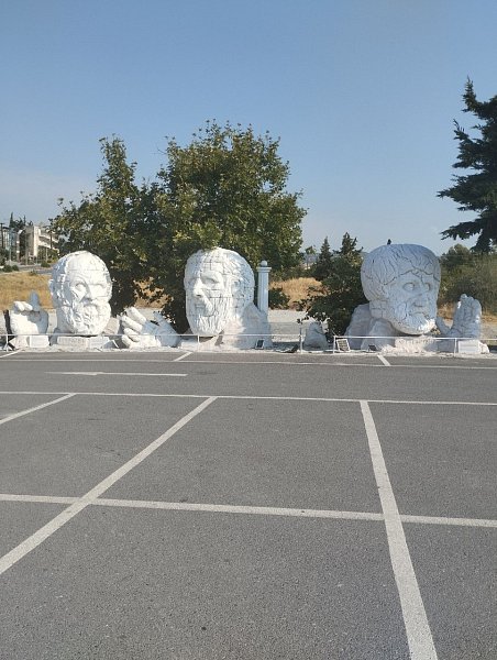Πτηνοτροφεία (κορυφή)