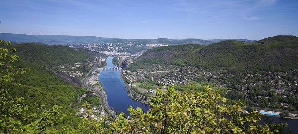 Skály